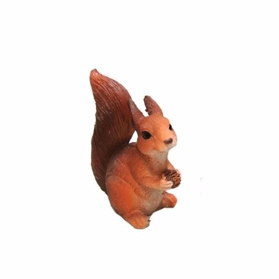 Eekhoorn beeldje met dennenappel 7,5 cm