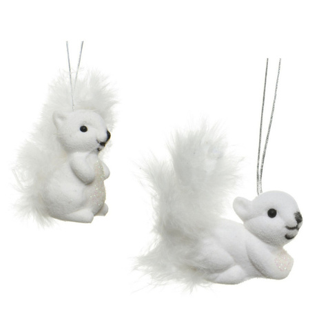2x White squirrel hangers 6 cm christmas decoration