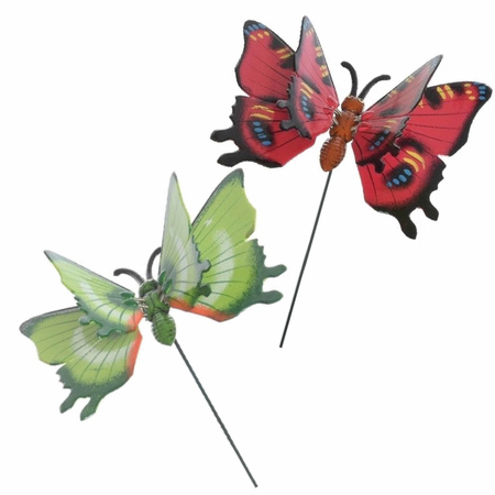 2x stuks Metalen deco vlinders rood en groen van 11 x 70 cm op tuinstekers